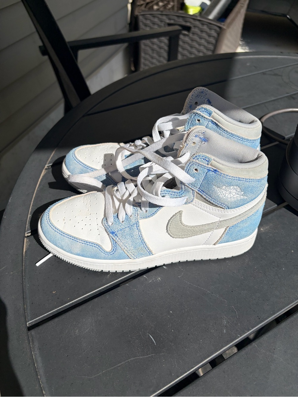 Jordan 1 Retro OG High Hyper Royal youth 5